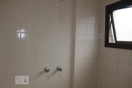 Apartamento à venda com 180m², 3 quartos e 2 vagasBanheiro de Serviço