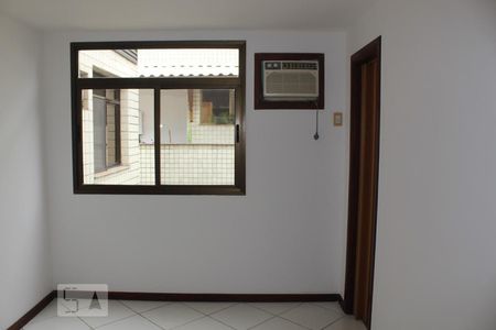 Apartamento à venda com 180m², 3 quartos e 2 vagasSuíte 2