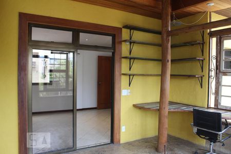 Apartamento à venda com 180m², 3 quartos e 2 vagasEscritório