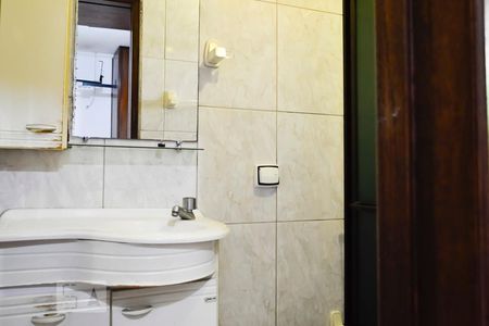 Casa à venda com 79m², 3 quartos e 2 vagasBanheiro Suite