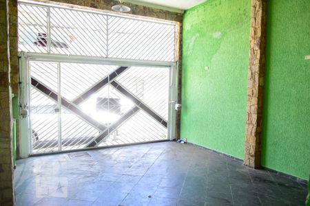 Casa à venda com 79m², 3 quartos e 2 vagasGaragem