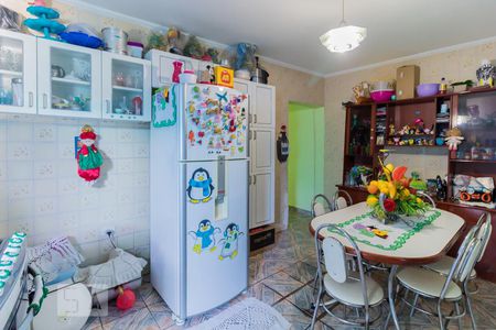 Casa à venda com 200m², 5 quartos e 5 vagas Casa à venda com 200m², 5 quartos e 5 vagasCozinha