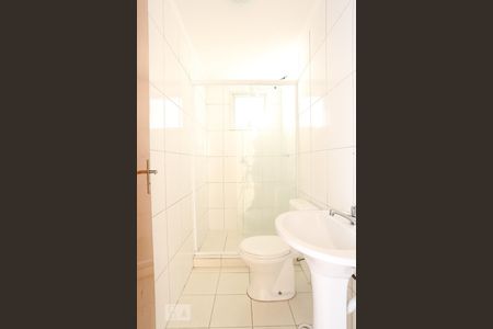 Apartamento à venda com 67m², 2 quartos e 1 vaga Apartamento à venda com 67m², 2 quartos e 1 vagaBanheiro