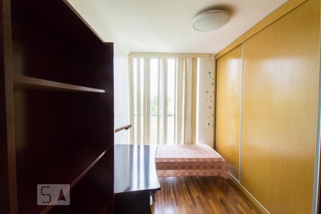 Quarto1 de apartamento para alugar com 2 quartos, 77m² em Vila Mariana, São Paulo