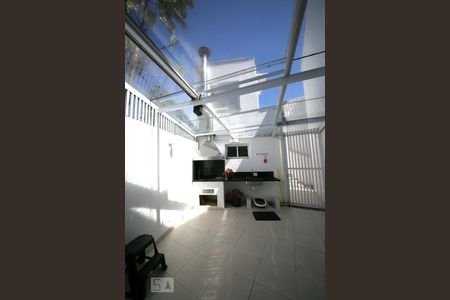 Casa à venda com 200m², 3 quartos e 2 vagasChurrasqueira 