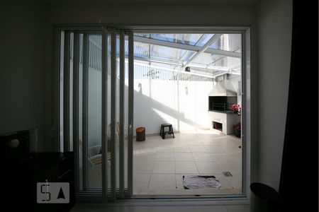 Casa à venda com 200m², 3 quartos e 2 vagasSala -  Churrasqueira 
