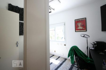 Casa à venda com 200m², 3 quartos e 2 vagasQuarto