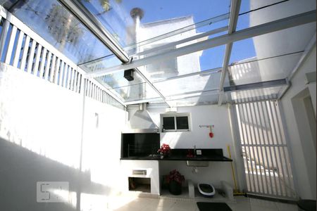 Casa à venda com 200m², 3 quartos e 2 vagasChurrasqueira 