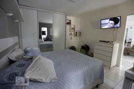 Casa à venda com 412m², 6 quartos e 4 vagasQuarto