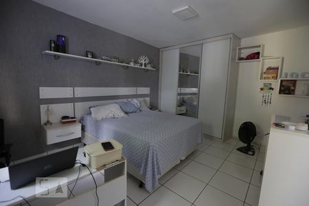 Casa à venda com 412m², 6 quartos e 4 vagasQuarto