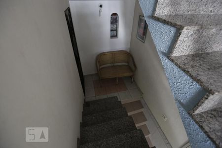 Casa à venda com 412m², 6 quartos e 4 vagasEscada