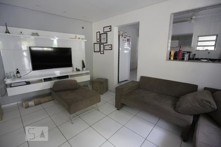 Casa à venda com 412m², 6 quartos e 4 vagasSala - Edícula 2