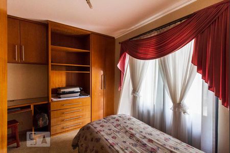 Casa à venda com 180m², 3 quartos e 1 vagaQuarto 1 - Suíte