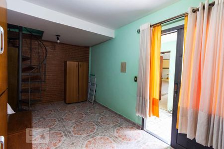 Casa à venda com 180m², 3 quartos e 1 vagaEdícula