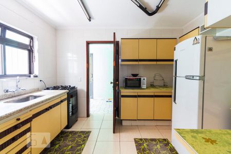 Casa à venda com 180m², 3 quartos e 1 vagaCozinha