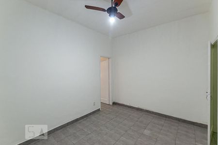 Sala de apartamento para alugar com 1 quarto, 45m² em Fonseca, Niterói