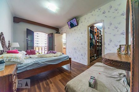 Apartamento à venda com 311m², 5 quartos e 3 vagas Apartamento à venda com 311m², 5 quartos e 3 vagasQuarto 4