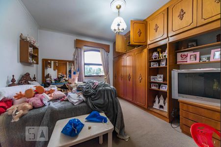 Apartamento à venda com 311m², 5 quartos e 3 vagas Apartamento à venda com 311m², 5 quartos e 3 vagasQuarto 3