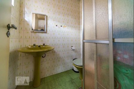 Apartamento à venda com 311m², 5 quartos e 3 vagas Apartamento à venda com 311m², 5 quartos e 3 vagasBanheiro de Serviço