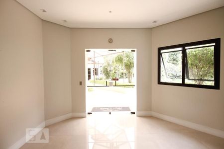Apartamento à venda com 156m², 4 quartos e 2 vagas Apartamento à venda com 156m², 4 quartos e 2 vagasHall