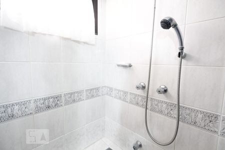 Apartamento à venda com 156m², 4 quartos e 2 vagas Apartamento à venda com 156m², 4 quartos e 2 vagasBanheiro 1