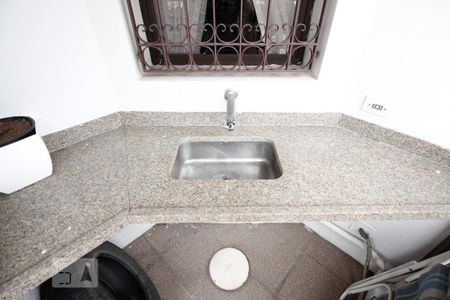 Apartamento à venda com 156m², 4 quartos e 2 vagas Apartamento à venda com 156m², 4 quartos e 2 vagasVaranda gourmet