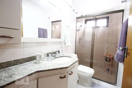 Apartamento à venda com 156m², 4 quartos e 2 vagas Apartamento à venda com 156m², 4 quartos e 2 vagasBanheiro 3