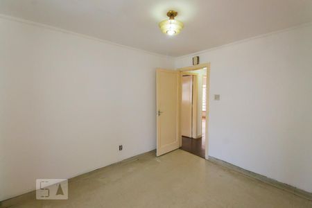 Casa à venda com 240m², 5 quartos e 3 vagasSala 2