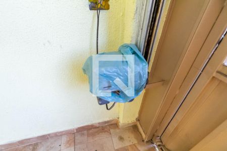 Casa à venda com 173m², 2 quartos e 2 vagas Casa à venda com 173m², 2 quartos e 2 vagasGaragem