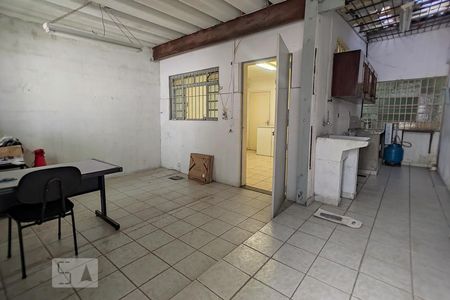 Casa à venda com 170m², 3 quartos e 1 vaga Casa à venda com 170m², 3 quartos e 1 vagaCozinha