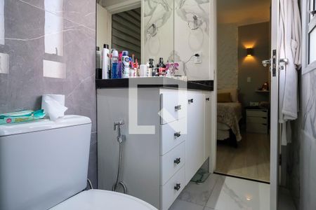 Apartamento à venda com 103m², 3 quartos e 3 vagasBanheiro da Suíte