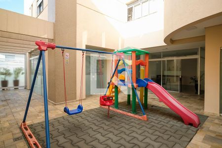 Apartamento à venda com 103m², 3 quartos e 3 vagasÁrea comum - Playground