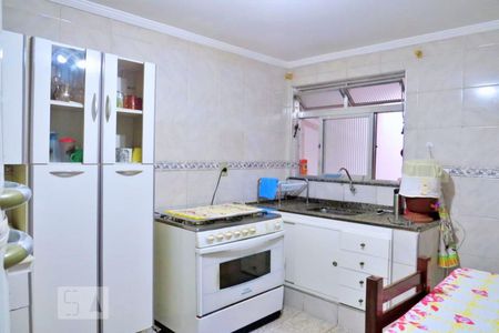 Casa à venda com 60m², 2 quartos e sem vagaCozinha - Armários