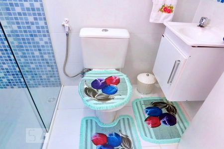 Casa à venda com 60m², 2 quartos e sem vagaBanheiro da Suíte