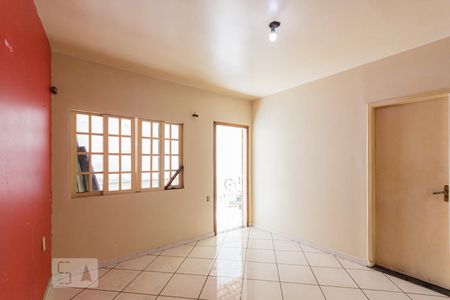 Casa à venda com 240m², 3 quartos e 3 vagas Casa à venda com 240m², 3 quartos e 3 vagasSuíte 2