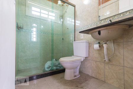 Casa à venda com 240m², 3 quartos e 3 vagas Casa à venda com 240m², 3 quartos e 3 vagasBanheiro da Suíte 3