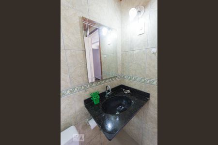 Casa à venda com 240m², 3 quartos e 3 vagas Casa à venda com 240m², 3 quartos e 3 vagasBanheiro da Suíte 3