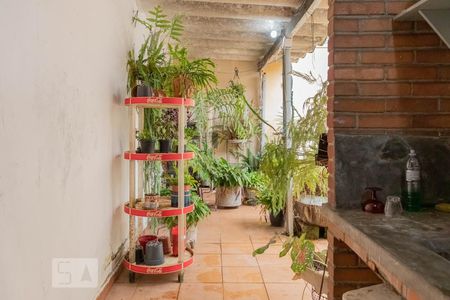 Casa à venda com 220m², 3 quartos e 3 vagas Casa à venda com 220m², 3 quartos e 3 vagasChurrasqueira