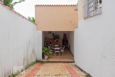 Casa à venda com 220m², 3 quartos e 3 vagas Casa à venda com 220m², 3 quartos e 3 vagasGaragem