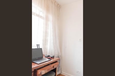 Casa à venda com 220m², 3 quartos e 3 vagas Casa à venda com 220m², 3 quartos e 3 vagasQuarto 2/Escritório