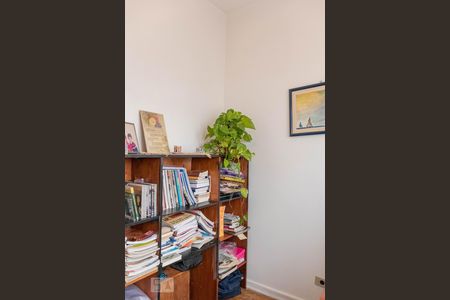 Casa à venda com 220m², 3 quartos e 3 vagas Casa à venda com 220m², 3 quartos e 3 vagasQuarto 2/Escritório