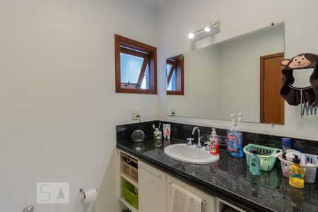 Casa à venda com 226m², 3 quartos e 2 vagas Casa à venda com 226m², 3 quartos e 2 vagasBanheiro da Suíte 1