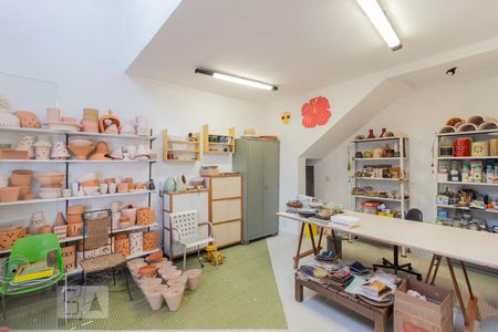 Casa à venda com 226m², 3 quartos e 2 vagas Casa à venda com 226m², 3 quartos e 2 vagasÁrea Externa