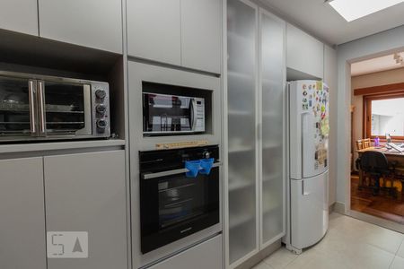 Casa à venda com 226m², 3 quartos e 2 vagas Casa à venda com 226m², 3 quartos e 2 vagasCozinha