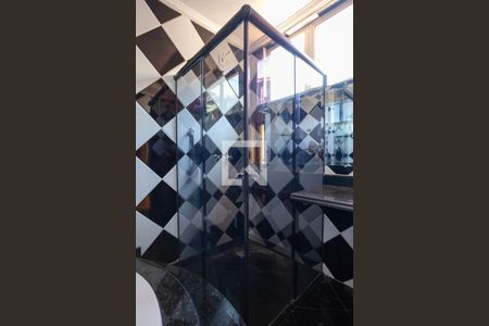 Apartamento à venda com 250m², 4 quartos e 1 vaga Apartamento à venda com 250m², 4 quartos e 1 vagaBanheiro da suíte 3