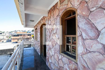 Apartamento à venda com 250m², 4 quartos e 1 vaga Apartamento à venda com 250m², 4 quartos e 1 vagaVaranda da sala 2