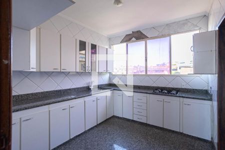 Apartamento à venda com 250m², 4 quartos e 1 vaga Apartamento à venda com 250m², 4 quartos e 1 vagaCozinha