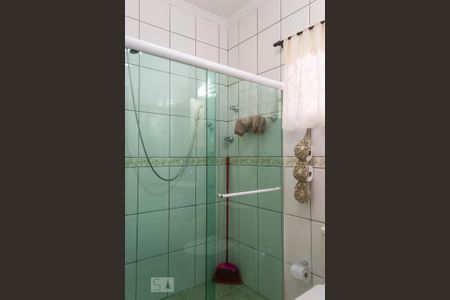 Casa à venda com 210m², 3 quartos e 2 vagas Casa à venda com 210m², 3 quartos e 2 vagasBanheiro 2