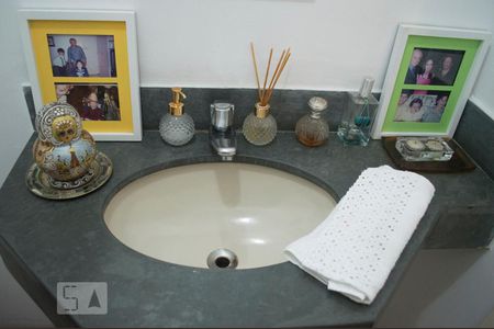 Apartamento à venda com 125m², 3 quartos e 2 vagasLavabo