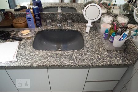 Apartamento à venda com 125m², 3 quartos e 2 vagasBanheiro